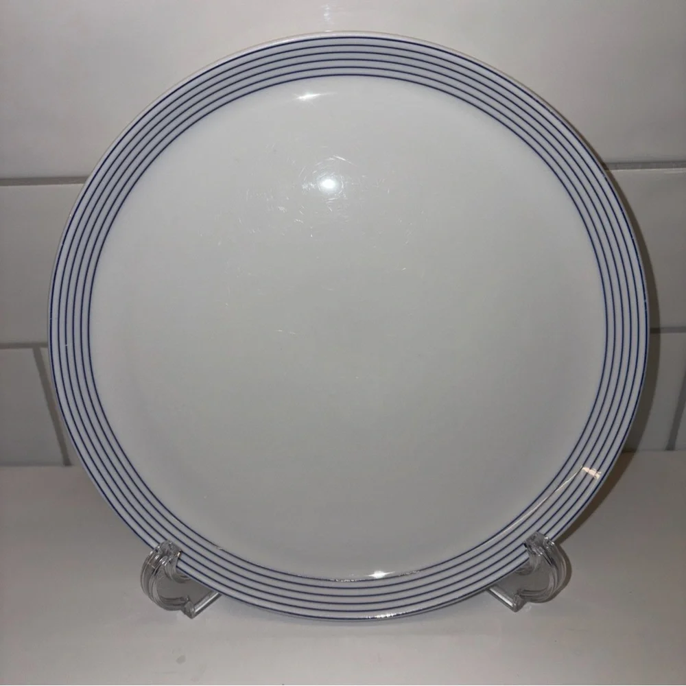 Crate and Barrel Blue & White Salad Dessert Plate Monno Bangladesh 8.5”